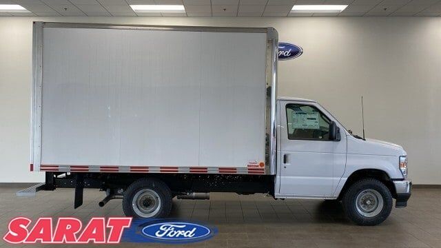 2024 FORD E-350