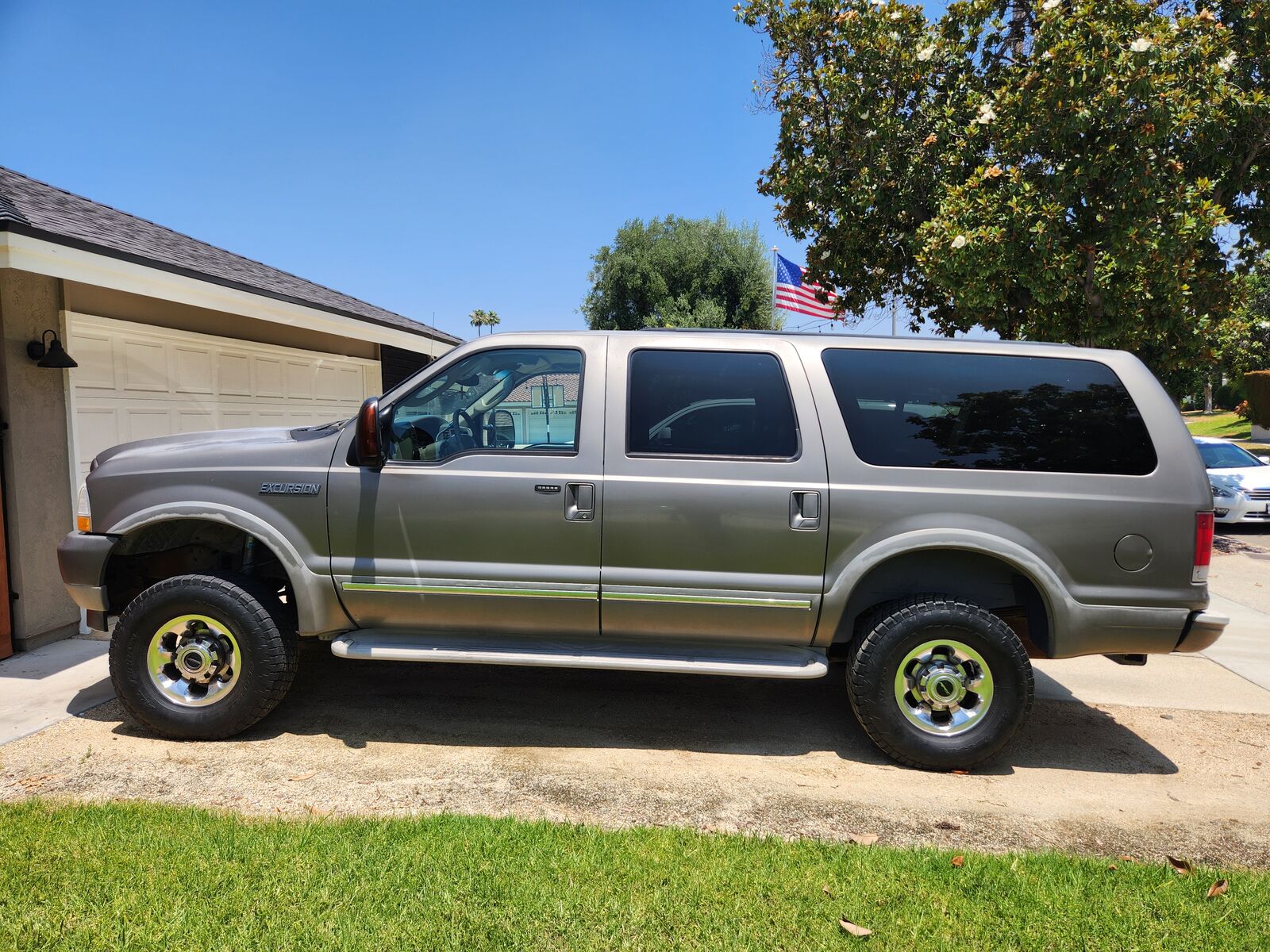Ford Excursion