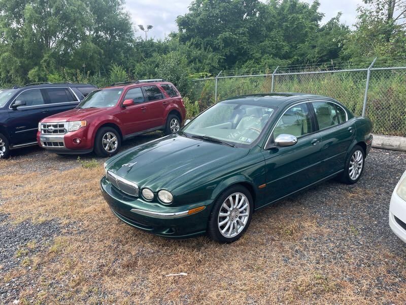 Jaguar X-Type