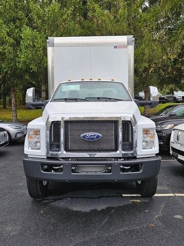 2024 FORD F-650