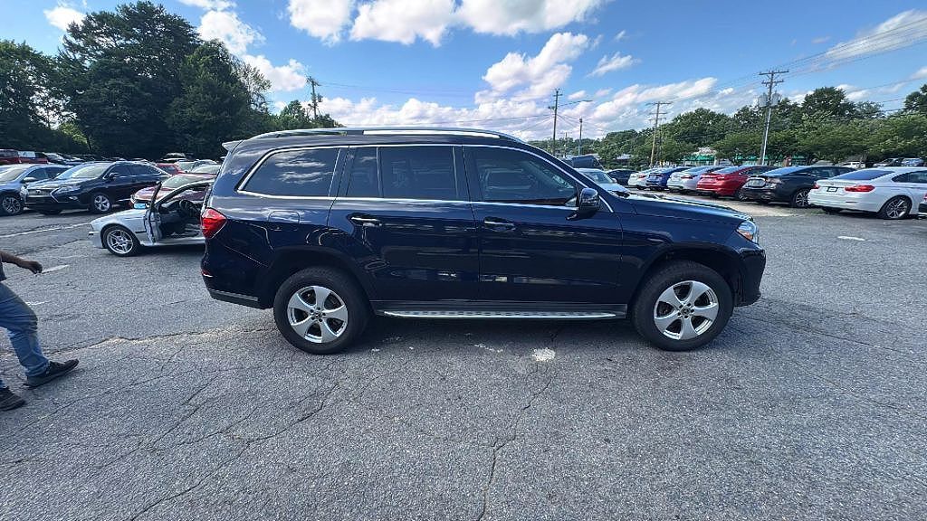 2017 Mercedes-Benz GLS-Class