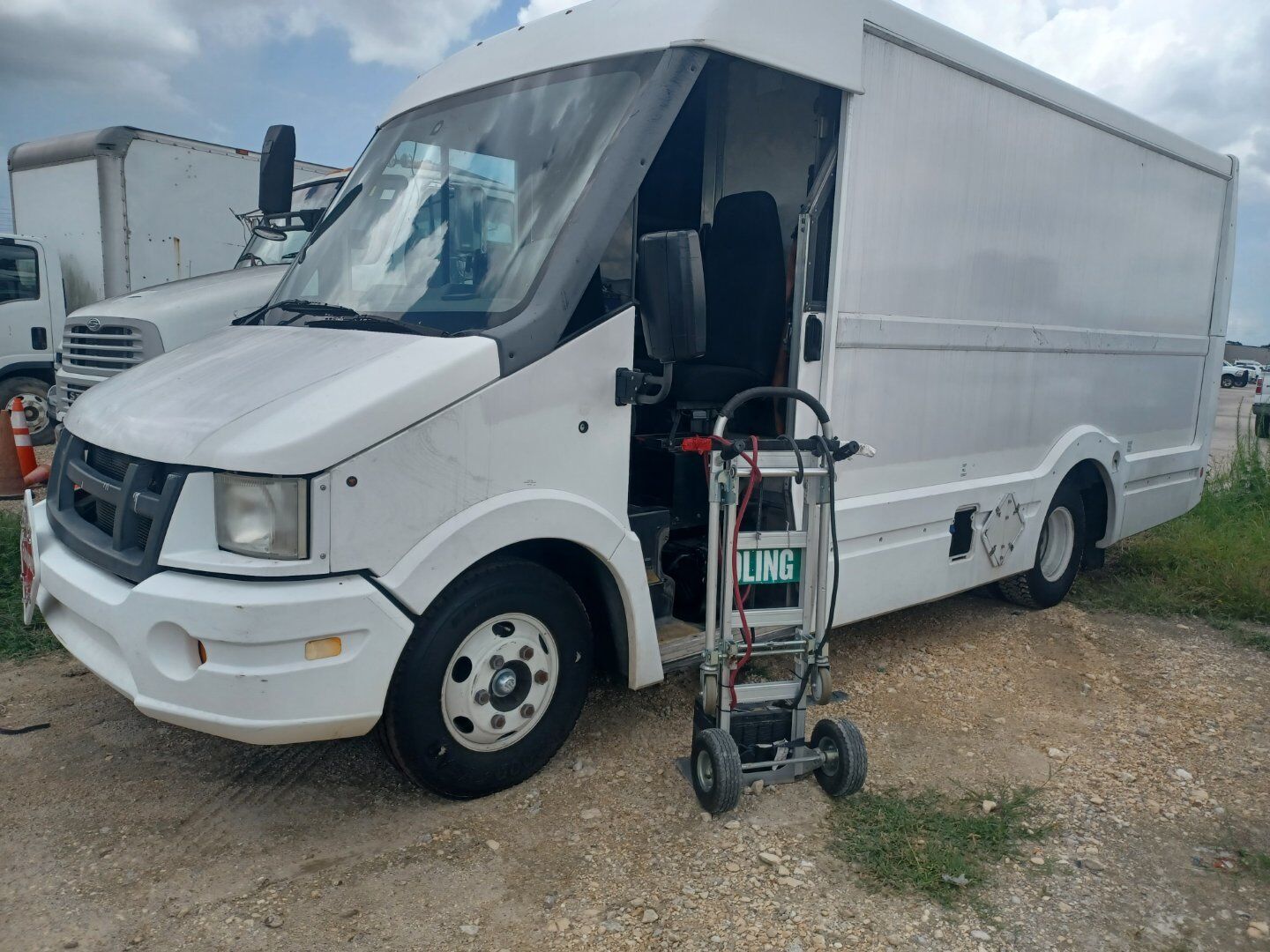 Isuzu NPR/NPR-HD