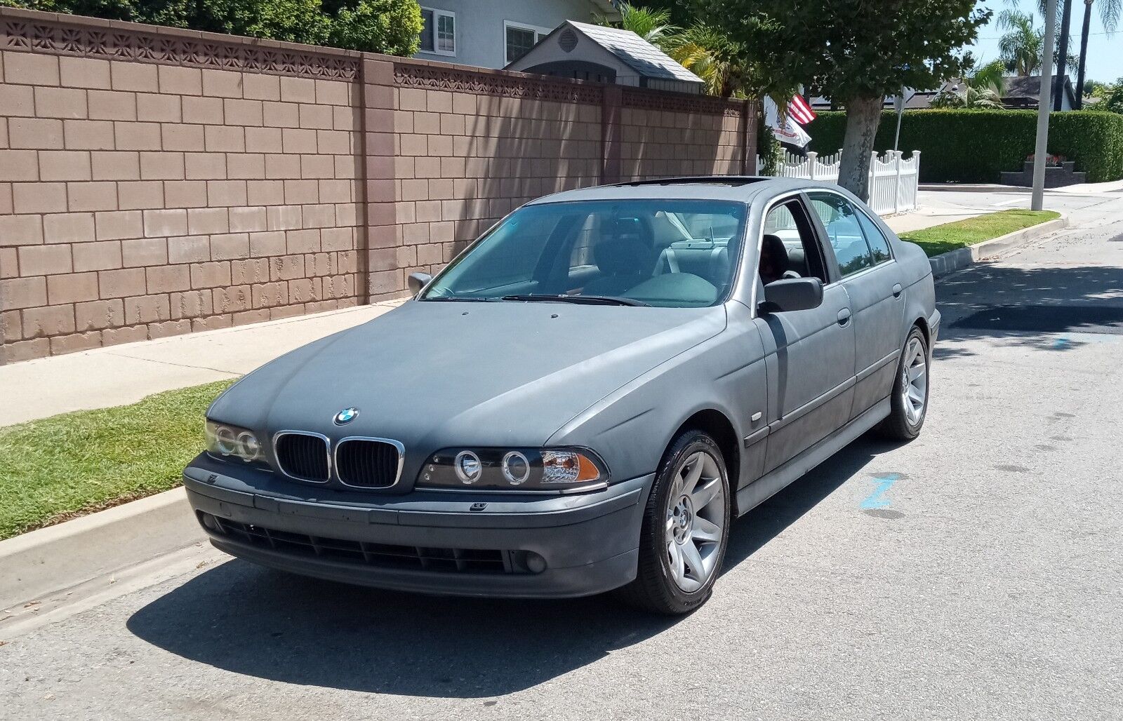 BMW 525i