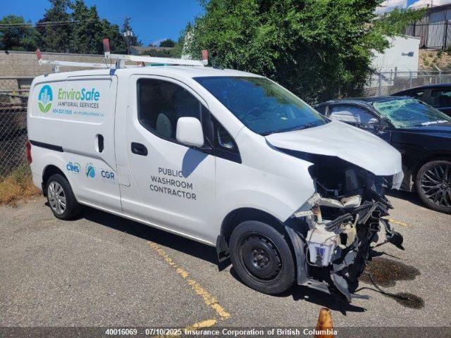 Nissan NV200