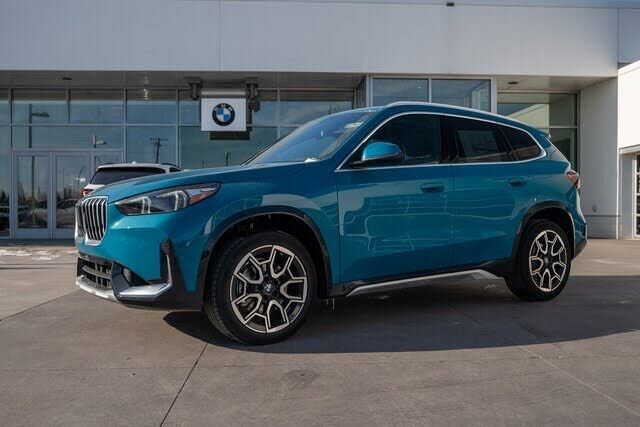 2025 BMW X1