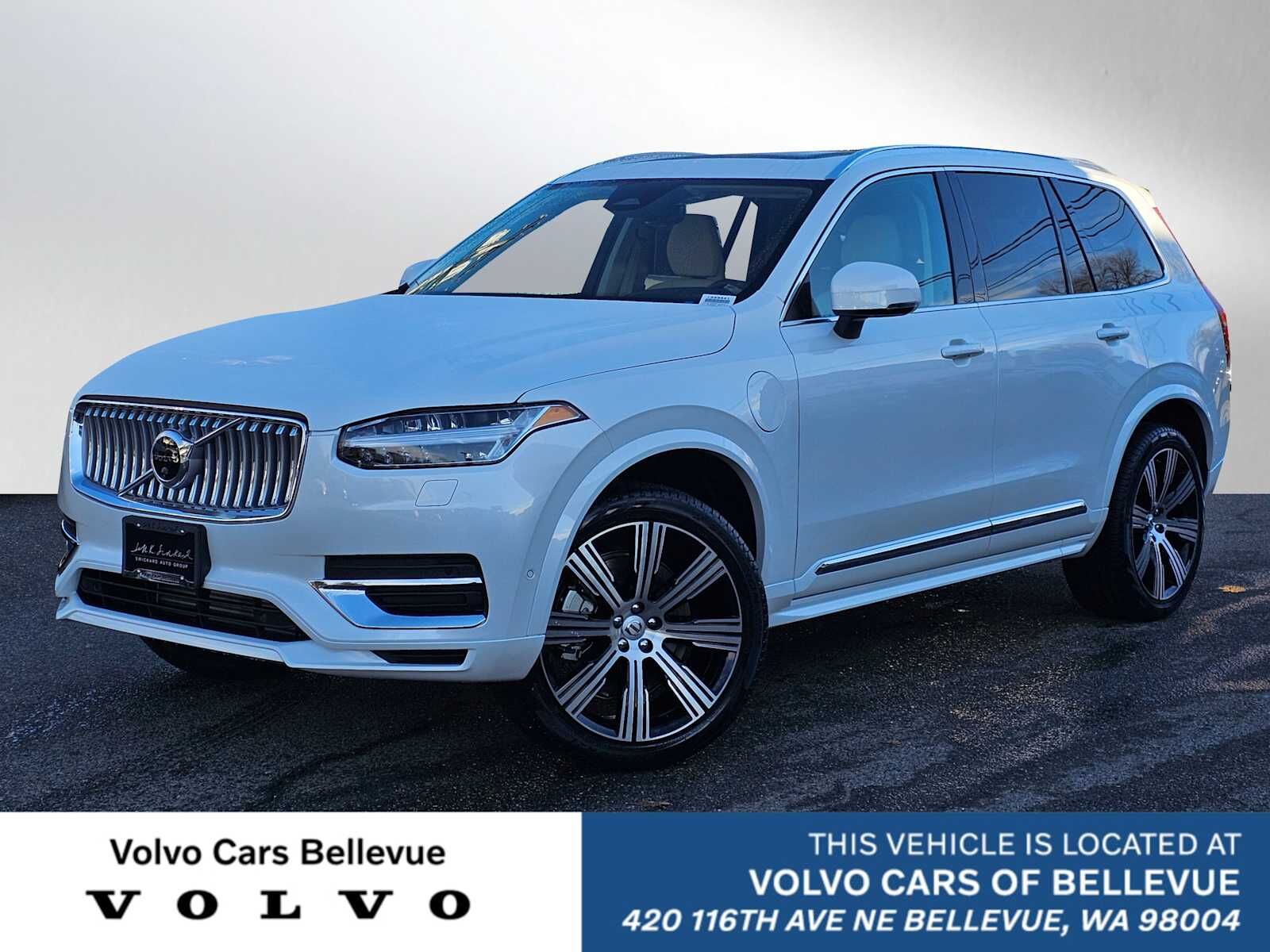 2025 VOLVO XC90