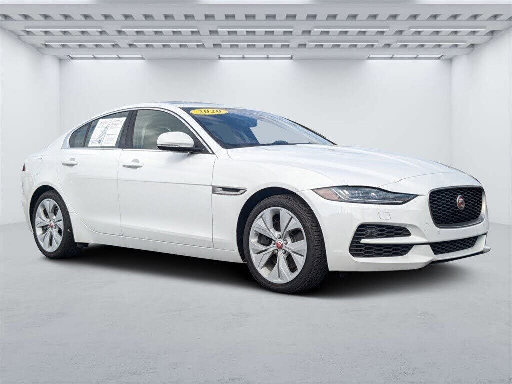 2020 JAGUAR XE