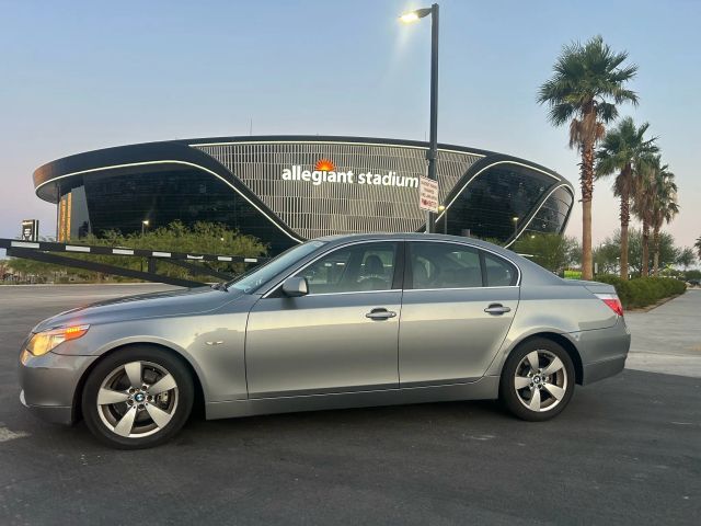BMW 525i