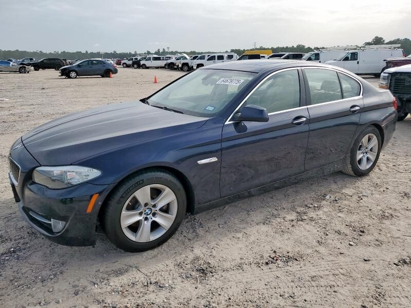 BMW 528i