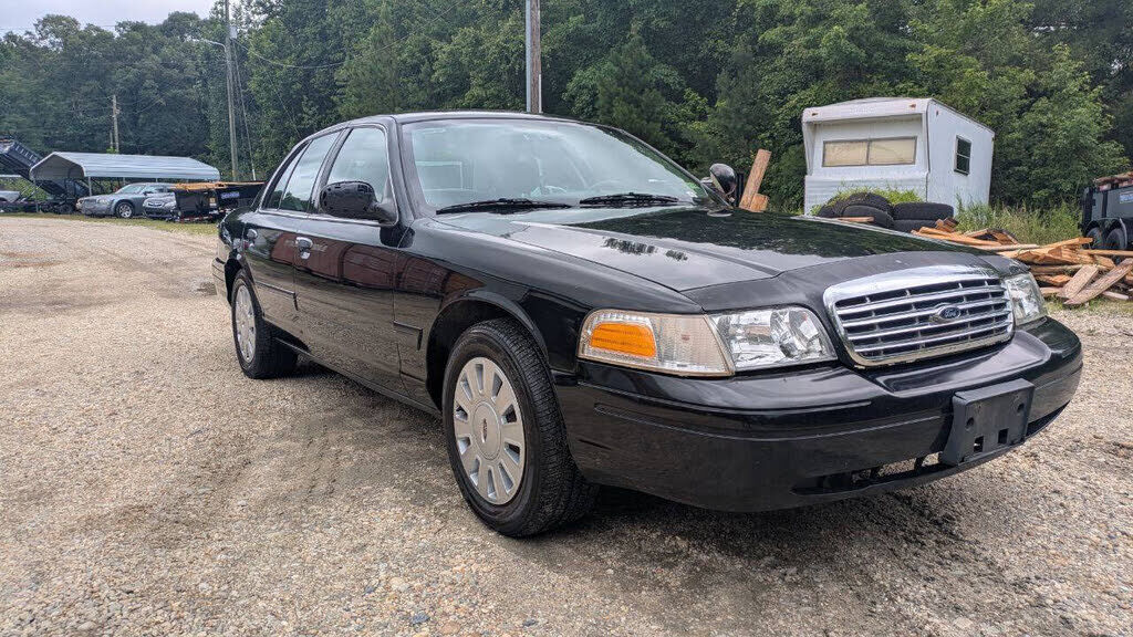 Ford Crown Victoria