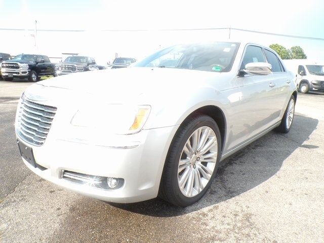 2011 CHRYSLER 300C