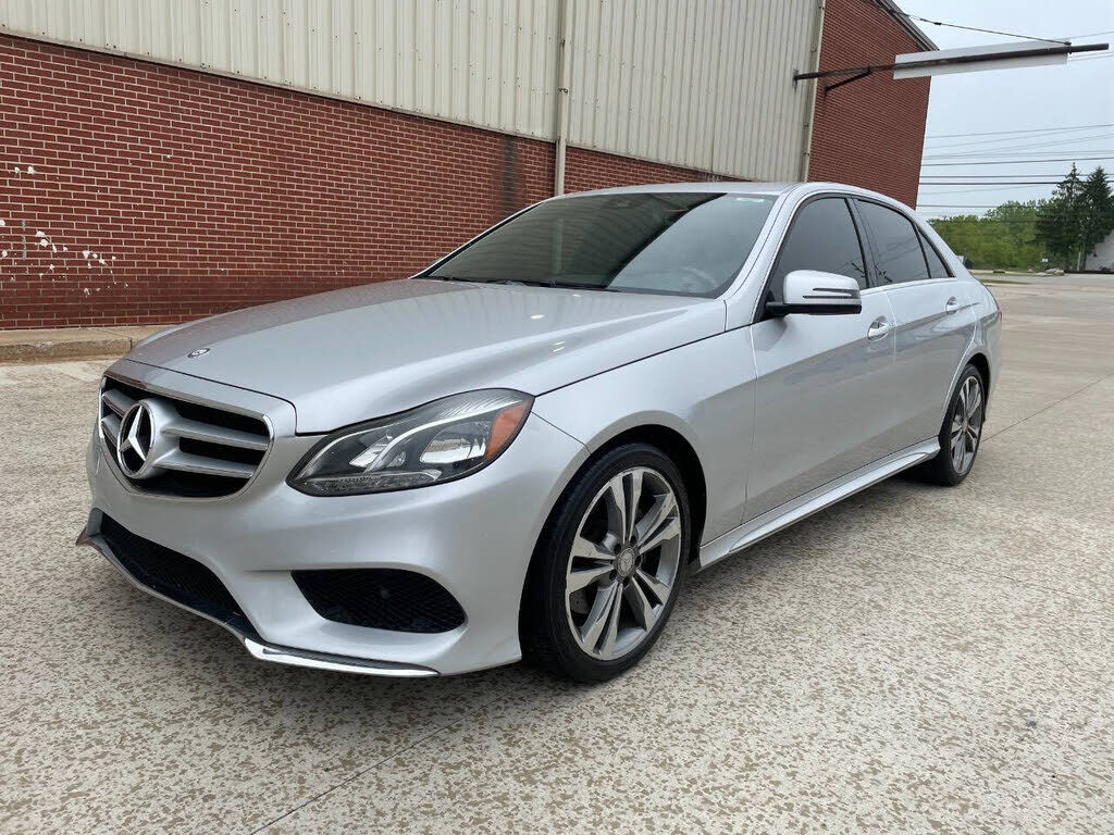 2016 MERCEDES-BENZ E-Class