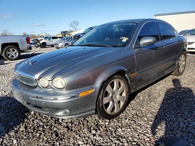 Jaguar X-Type