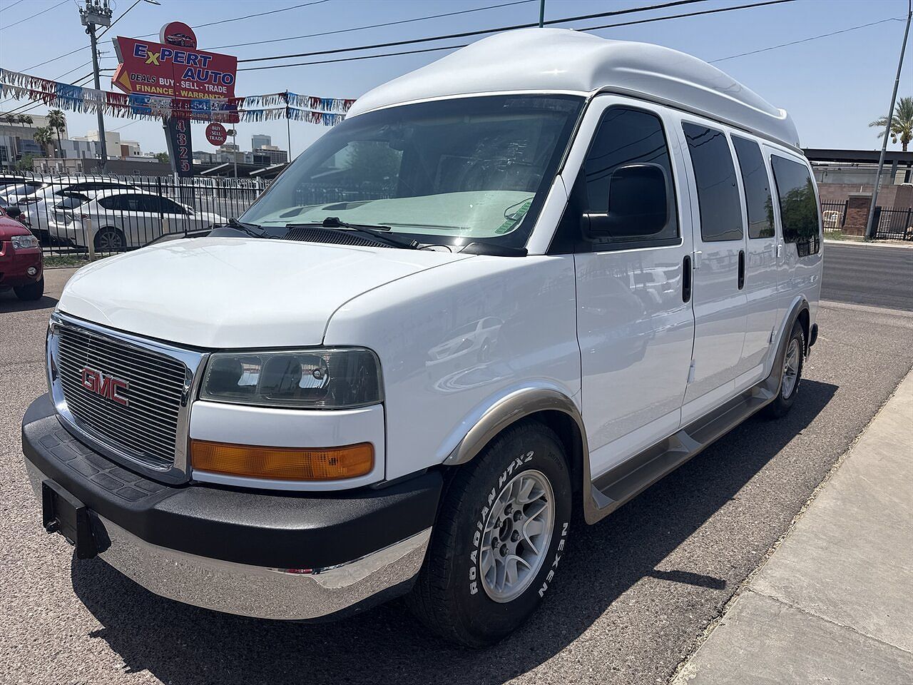 GMC Savana