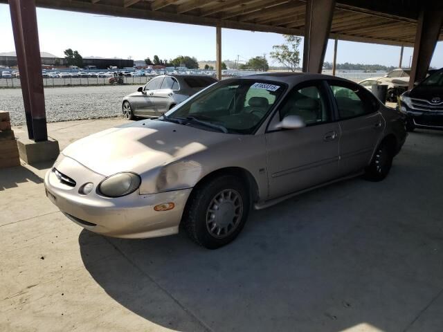 Ford Taurus