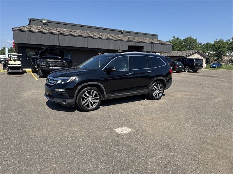 2017 HONDA Pilot