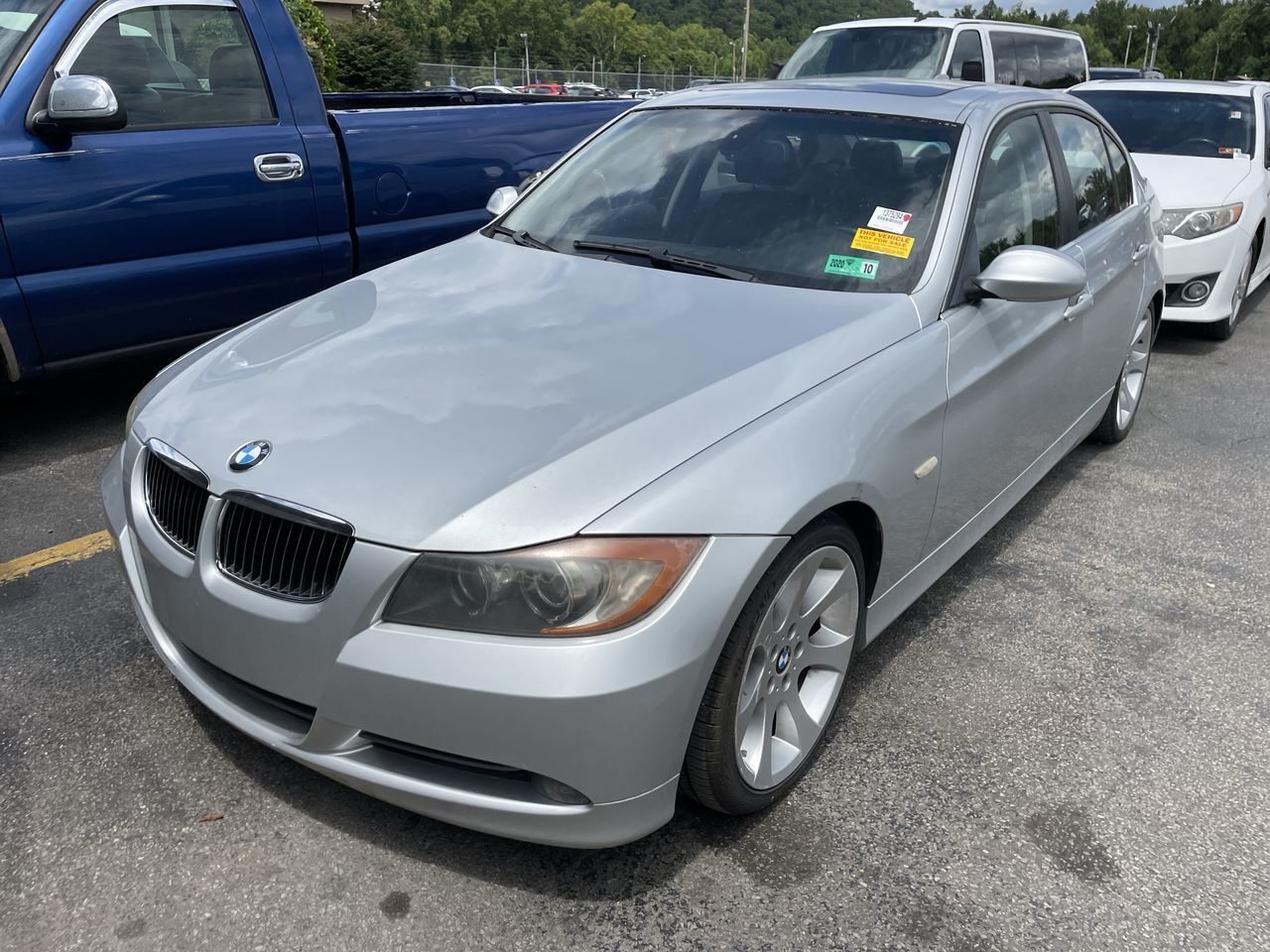 BMW 330i
