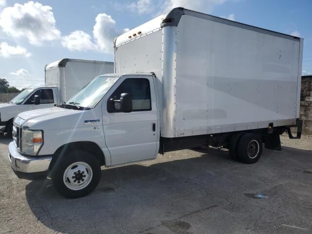Ford E-350