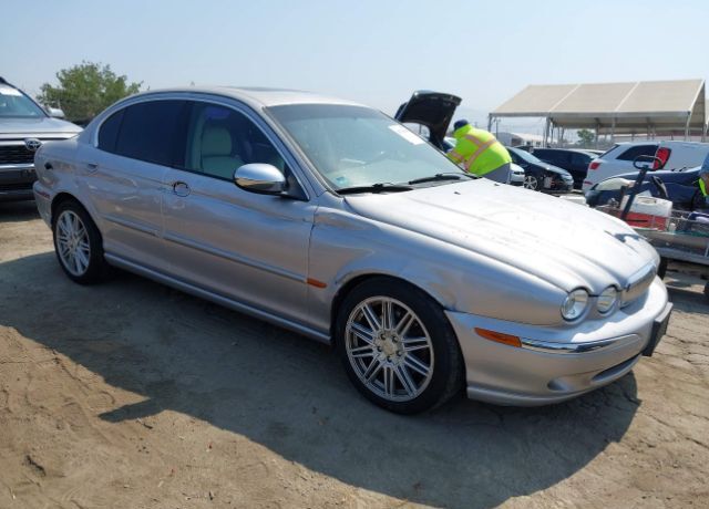 Jaguar X-Type