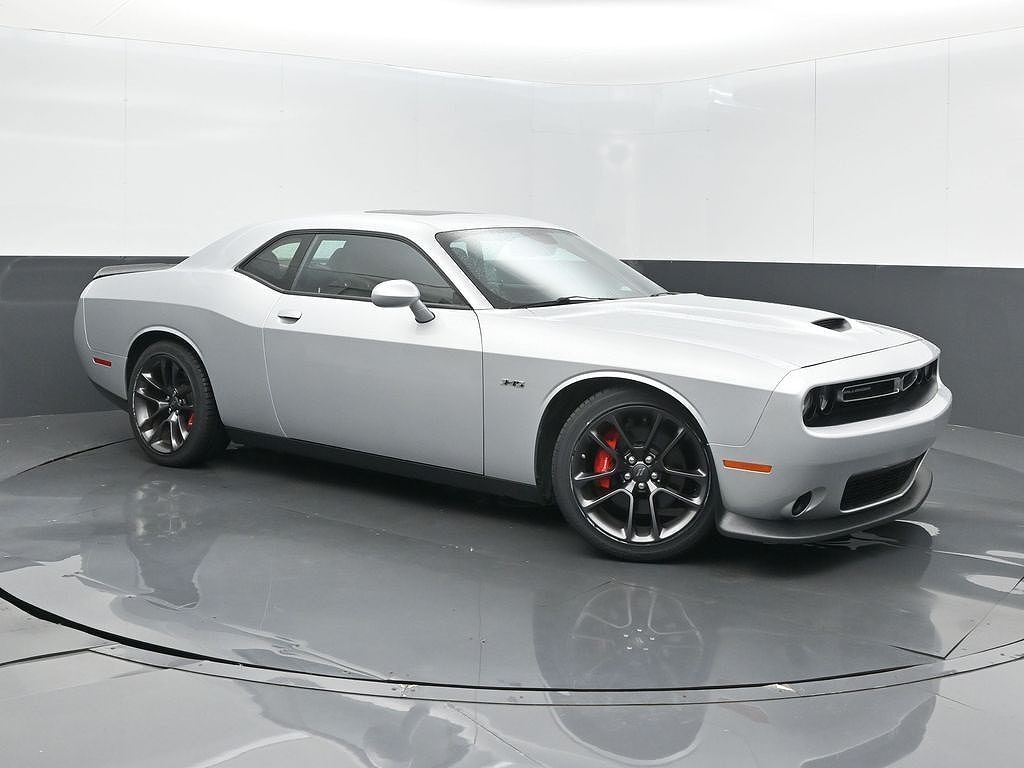 2023 DODGE Challenger