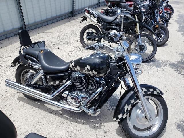 Honda VT1100C2 (SHADOW SABRE)