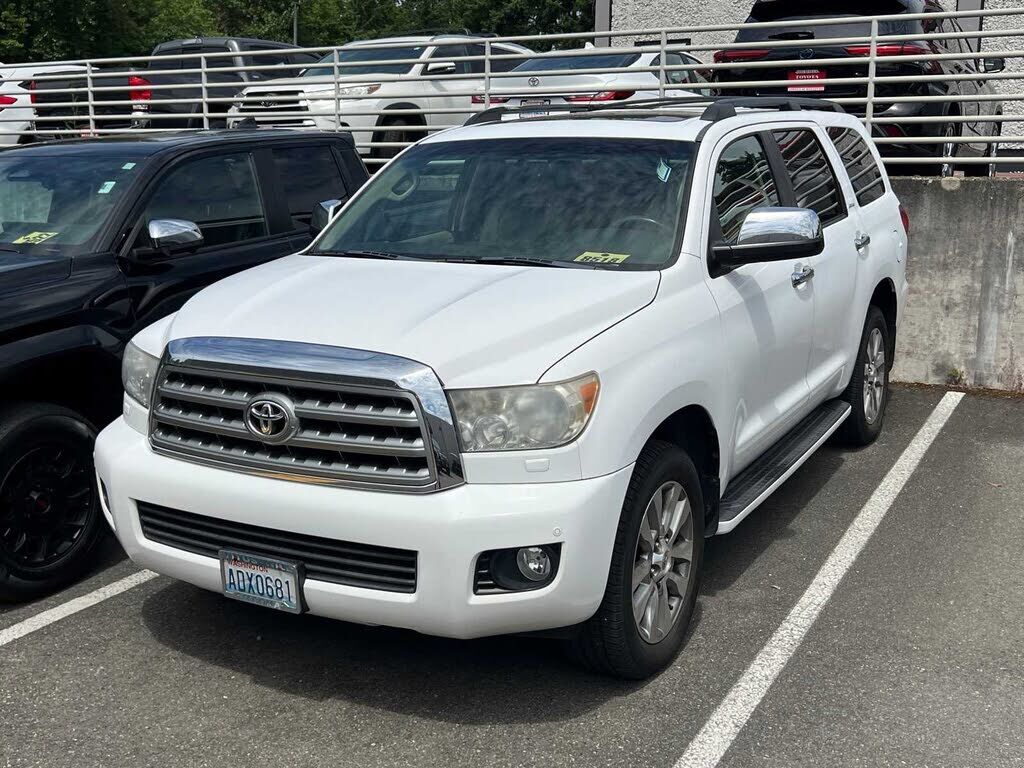 Toyota Sequoia