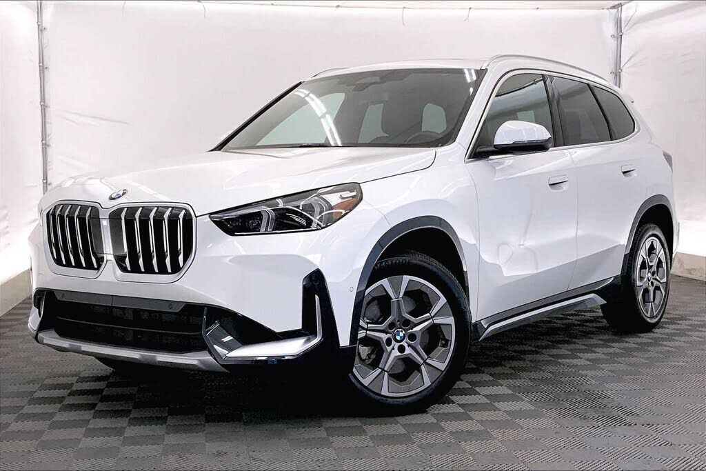2025 BMW X1