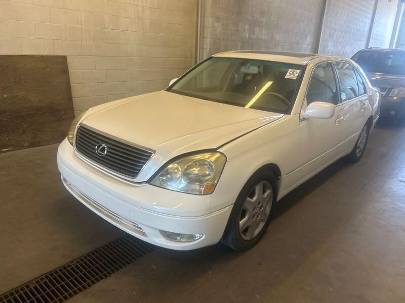 Lexus LS