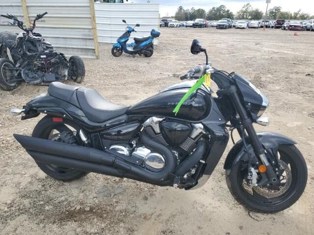 2024 SUZUKI Boulevard