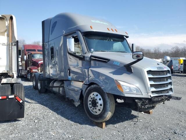 2023 FREIGHTLINER Cascadia