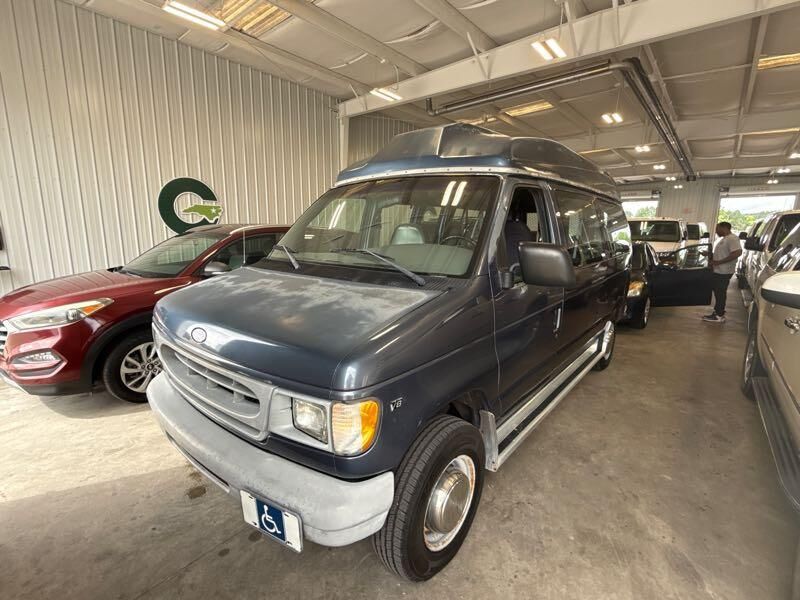 Ford E-350
