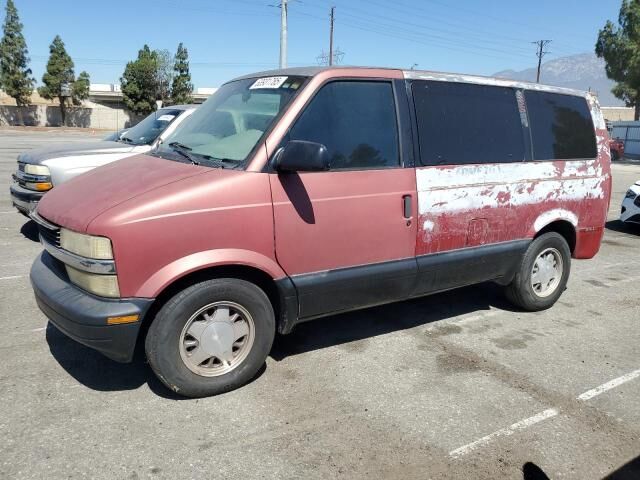 Chevrolet Astro Van