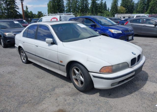 BMW 528i