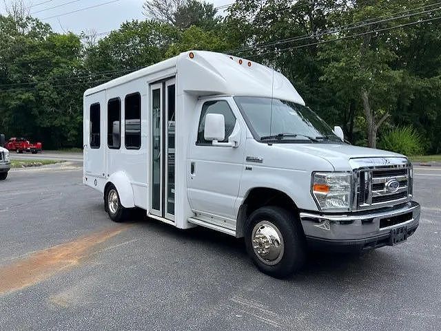 Ford E-350