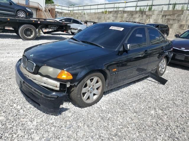 BMW 323i