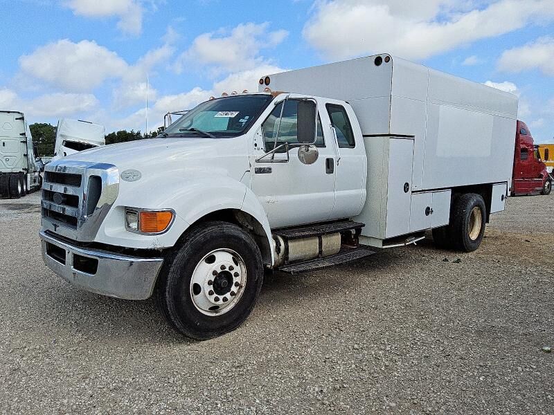 Ford F-750