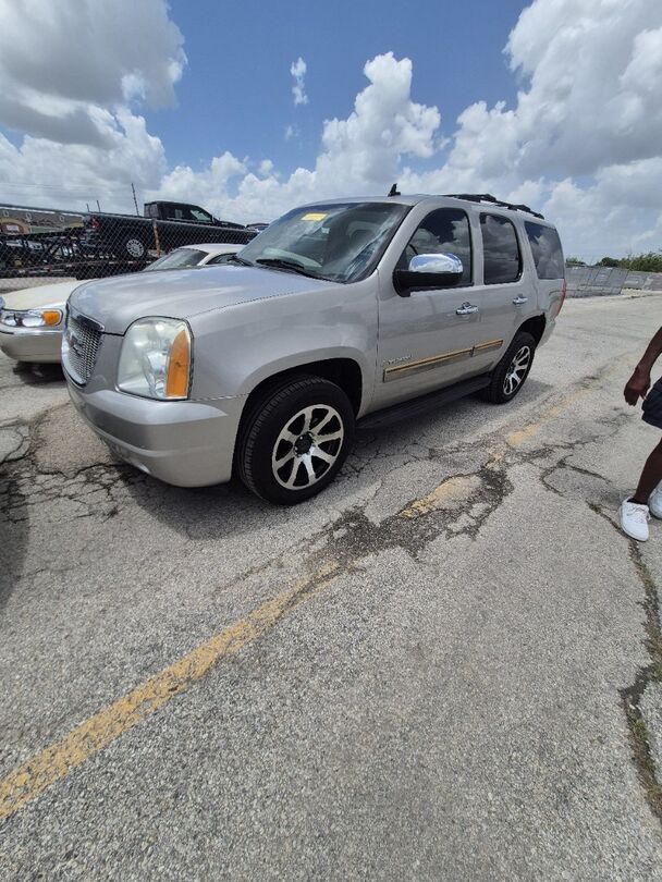 GMC Yukon