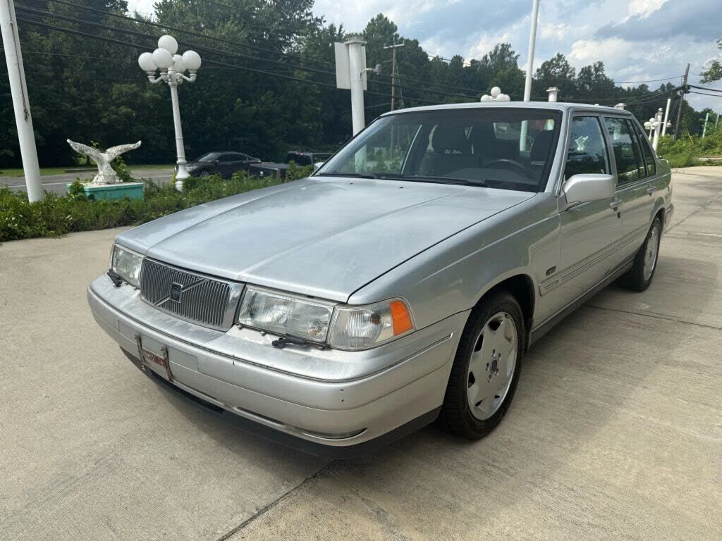 Volvo S90