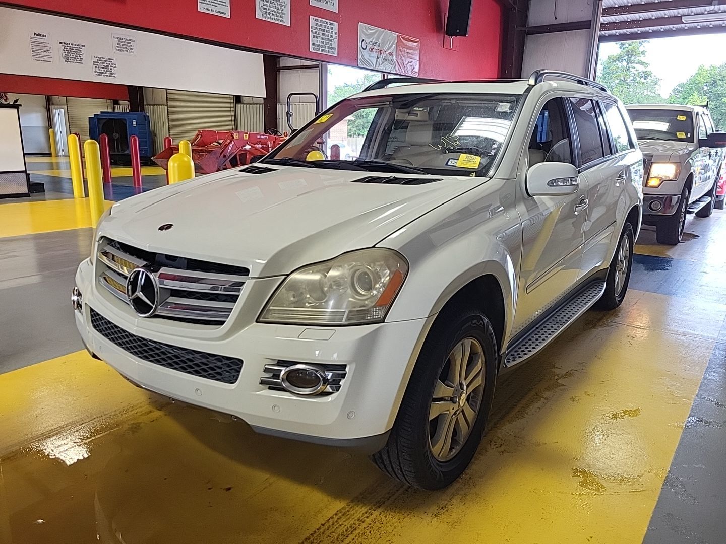 Mercedes-Benz GL-Class