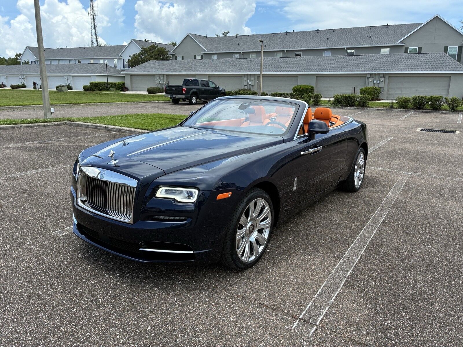 Rolls-Royce Dawn