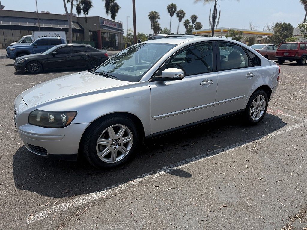 Volvo S40