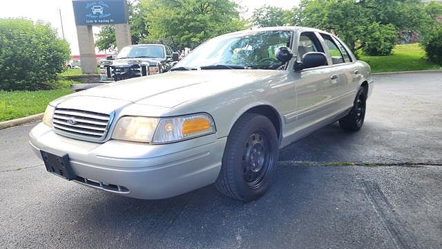 Ford Crown Victoria