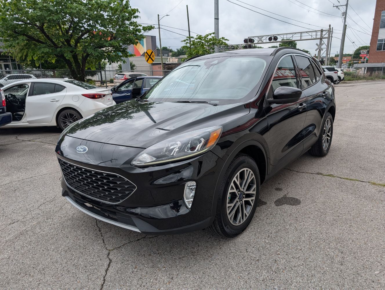 2020 FORD Escape