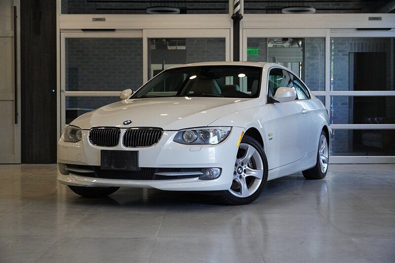 2011 BMW 3 Series