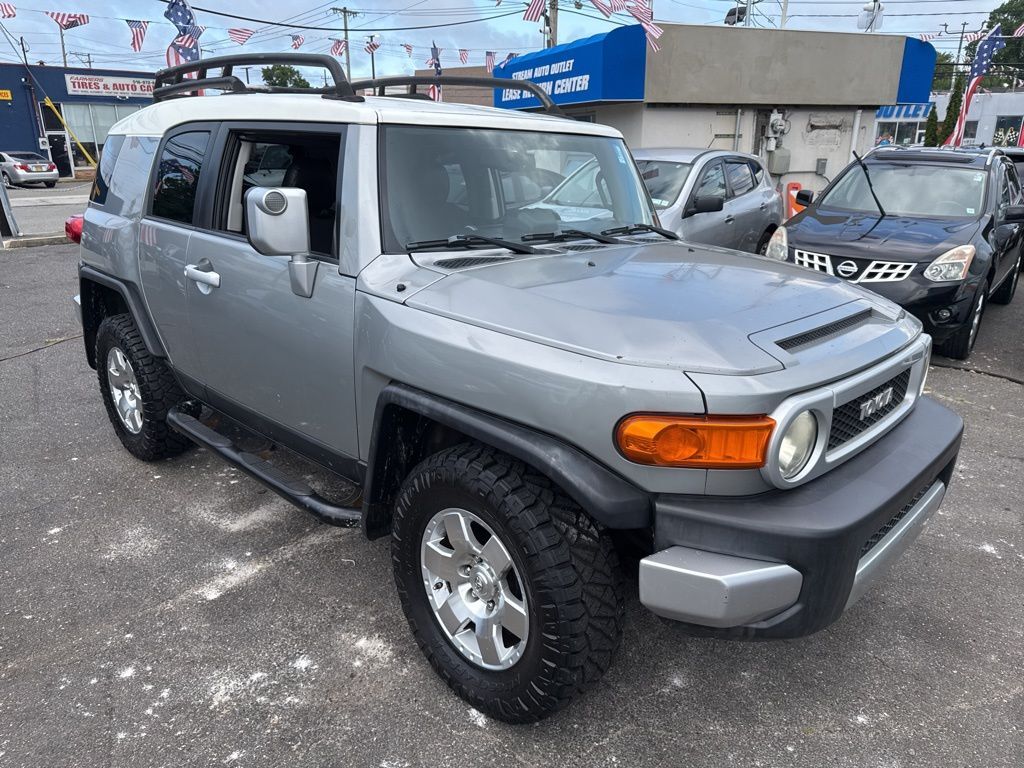 Toyota FJ Cruiser