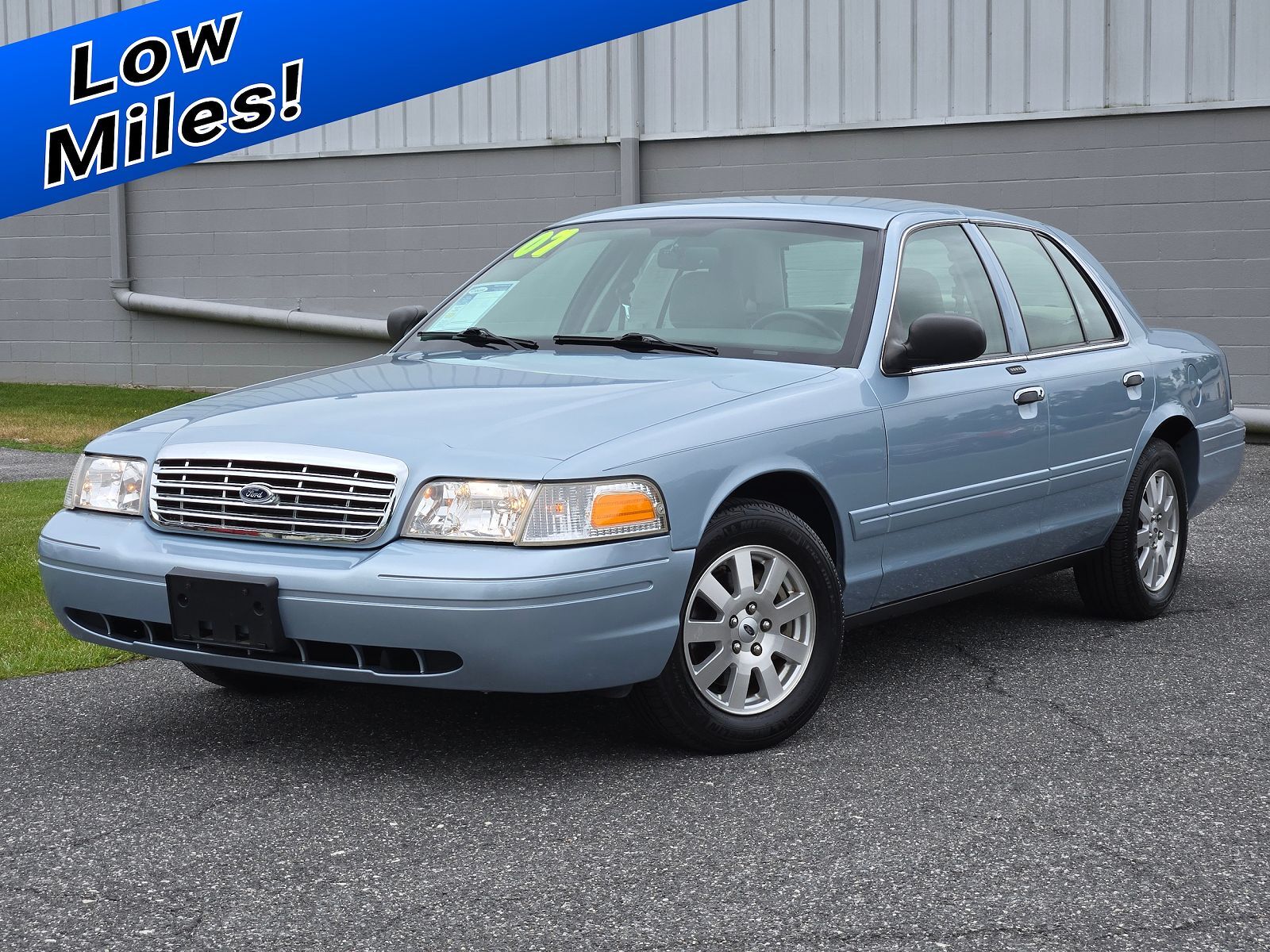 Ford Crown Victoria