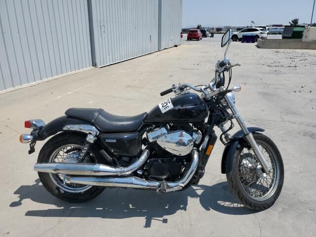 Honda VT750 (Shadow)
