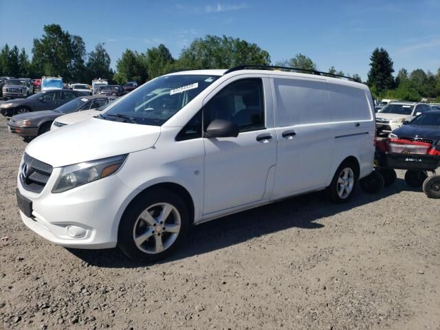 Mercedes-Benz METRIS
