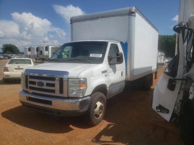 Ford E-450