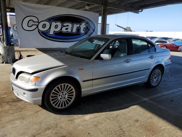 BMW 330i